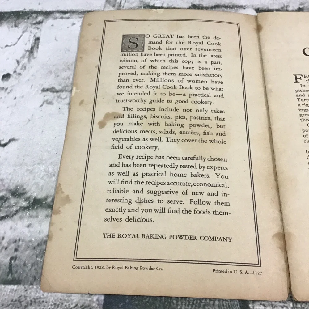 Vintage‎ 1928 Royal Baking Powder Cook Book Bread Cake Cookies Pastry Soup Sauce